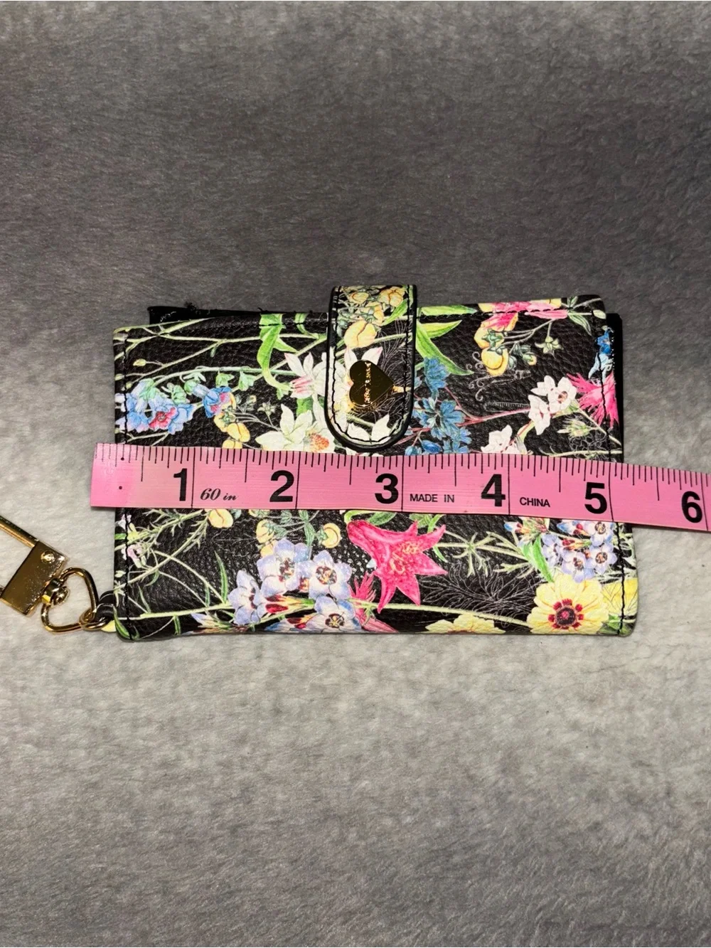 Betsey Johnson Black Floral Card Case Wallet Keychain Bag Charm Gold